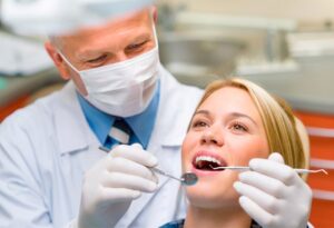 Комплексне лікування зубів на ясен: що потрібно знати