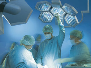 Операционные лампы: свет на службе медицины